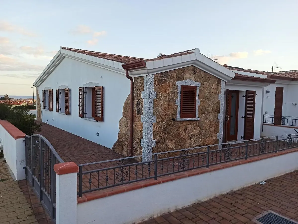 La Dolce Vita -Casa Vacanze La Caletta Holiday home